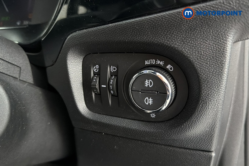 Vauxhall Corsa GS Manual Petrol Hatchback - Stock Number (1656043) - 11th supplementary image