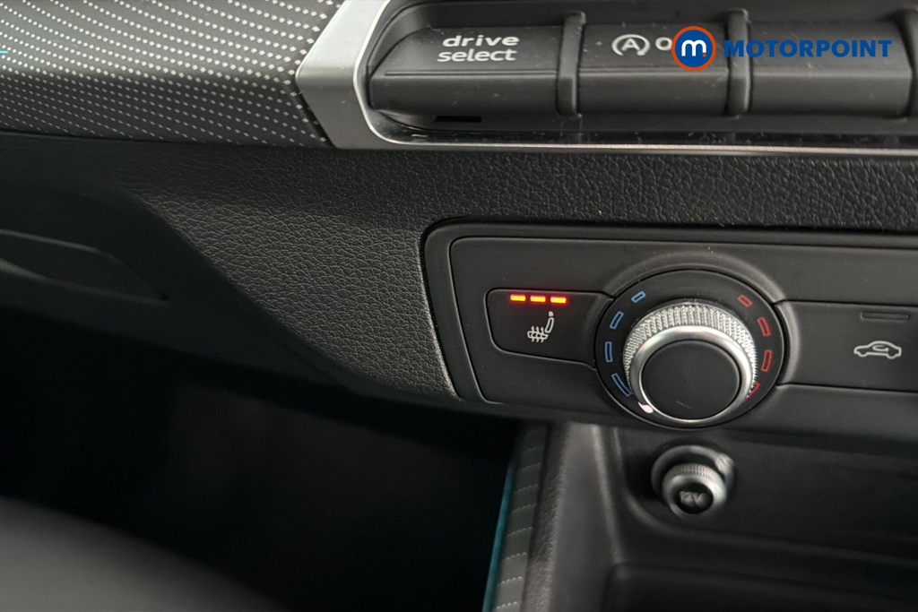 Audi Q2 Black Edition Automatic Petrol SUV - Stock Number (1657120) - 14th supplementary image