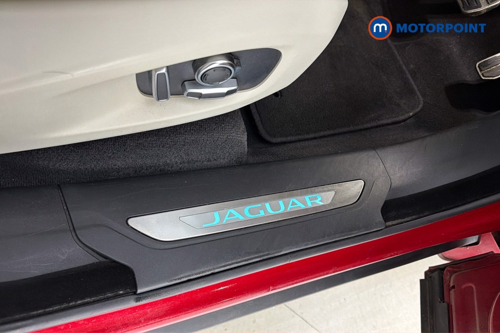 Jaguar F-Pace R-Dynamic Hse Black Automatic Diesel SUV - Stock Number (1658783) - 27th supplementary image