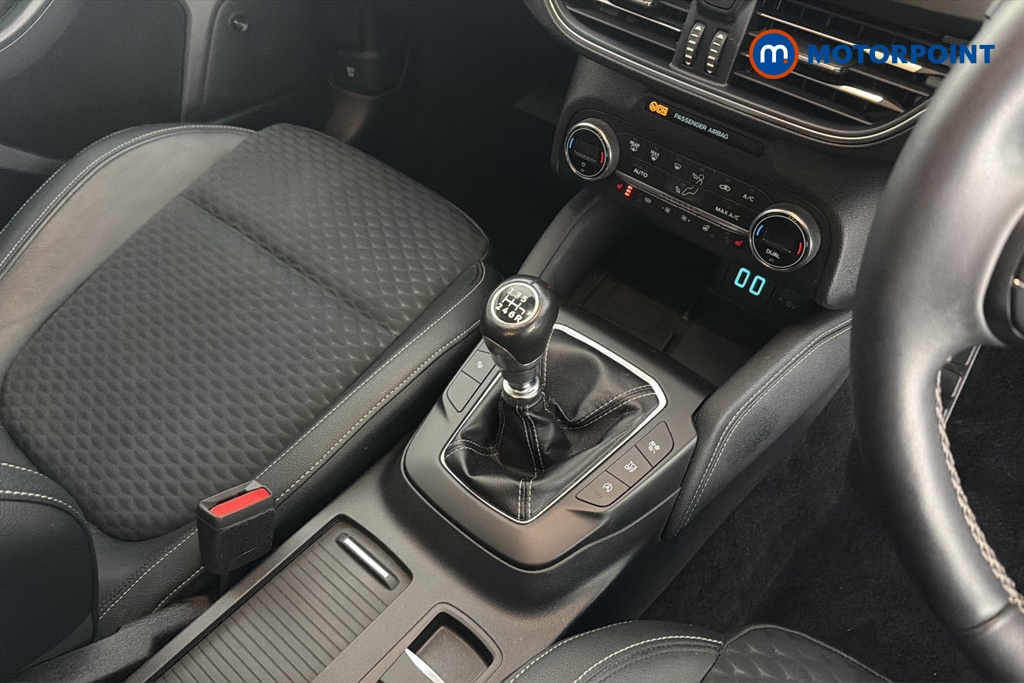 Ford Focus Titanium X Edition Manual Petrol Hatchback - Stock Number (1658839) - 15th supplementary image