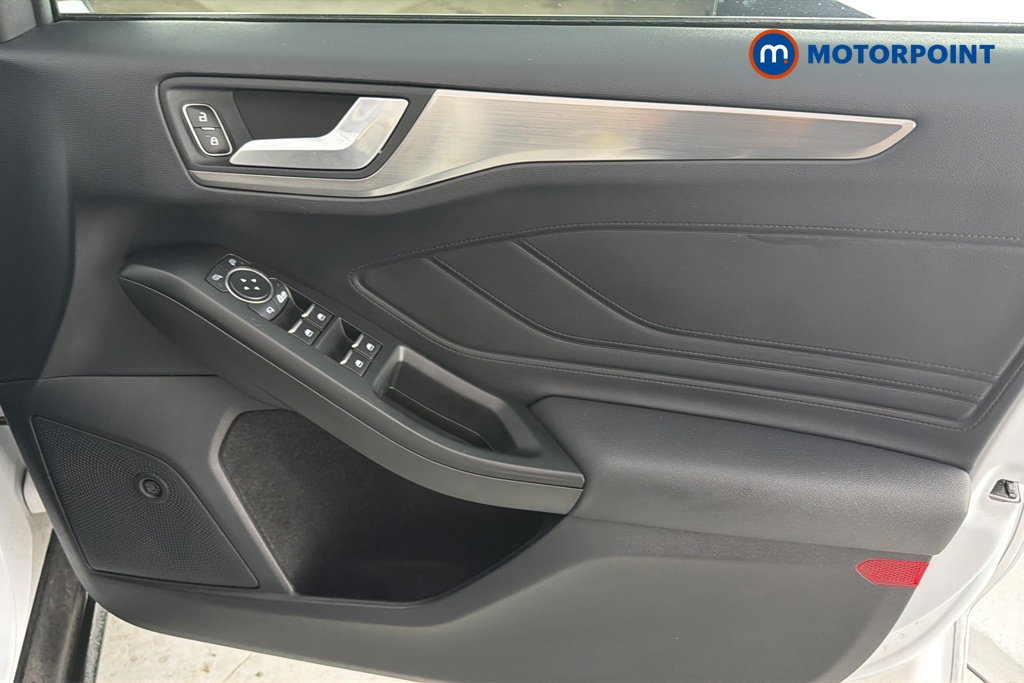 Ford Focus Titanium X Edition Manual Petrol Hatchback - Stock Number (1658839) - 18th supplementary image
