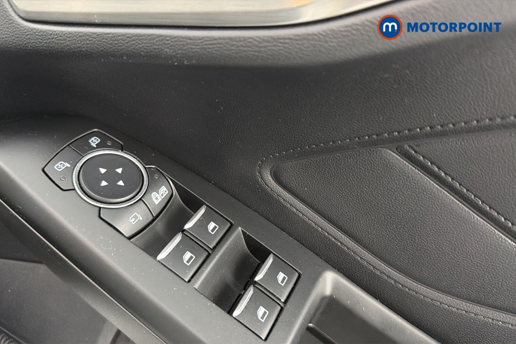 Ford Focus Titanium X Edition Manual Petrol Hatchback - Stock Number (1658839) - 19th supplementary image
