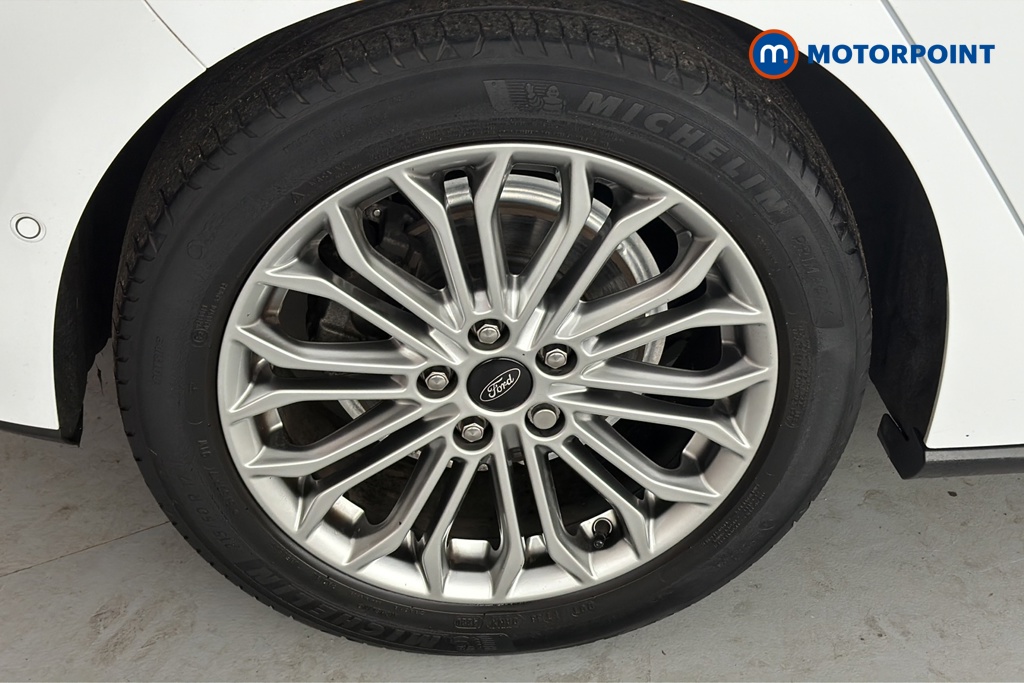 Ford Focus Titanium X Edition Manual Petrol Hatchback - Stock Number (1658839) - 46th supplementary image