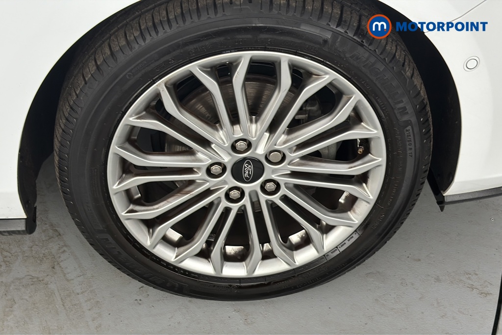 Ford Focus Titanium X Edition Manual Petrol Hatchback - Stock Number (1658839) - 47th supplementary image