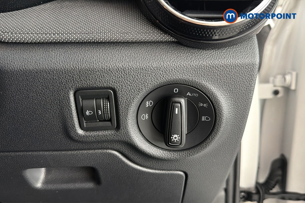 Skoda Fabia Design Edition Automatic Petrol Hatchback - Stock Number (1659857) - 11th supplementary image