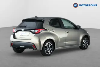 Toyota Yaris Design Automatic Petrol-Electric Hybrid Hatchback - Stock Number (1659859) - Drivers side rear corner