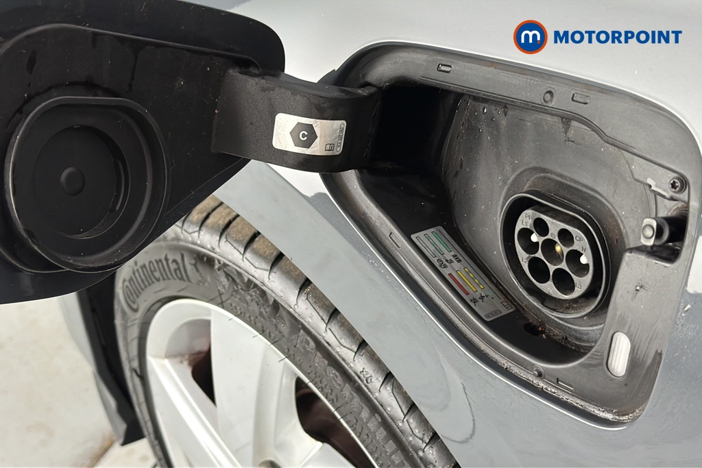 Volkswagen Golf GTE Automatic Petrol Plug-In Hybrid Hatchback - Stock Number (1659864) - 40th supplementary image