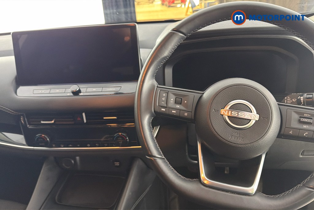 Nissan Qashqai N-Connecta Automatic Petrol-Electric Hybrid SUV - Stock Number (1660113) - 2nd supplementary image
