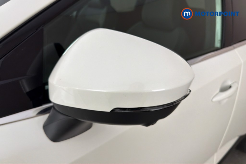 Nissan Qashqai N-Connecta Automatic Petrol-Electric Hybrid SUV - Stock Number (1660113) - 43rd supplementary image