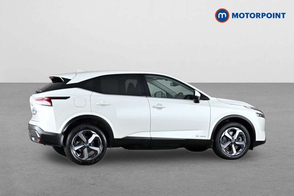 Nissan Qashqai N-Connecta Automatic Petrol-Electric Hybrid SUV - Stock Number (1660113) - Drivers side