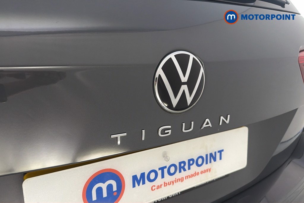 Volkswagen Tiguan Life Automatic Petrol SUV - Stock Number (1660275) - 37th supplementary image