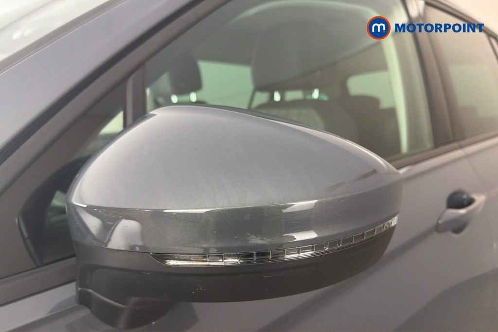 Volkswagen Tiguan Life Automatic Petrol SUV - Stock Number (1660275) - 43rd supplementary image