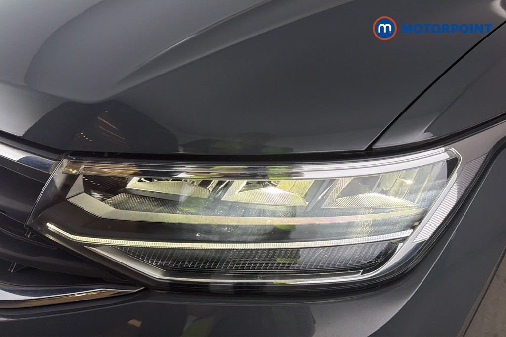 Volkswagen Tiguan Life Automatic Petrol SUV - Stock Number (1660275) - 44th supplementary image