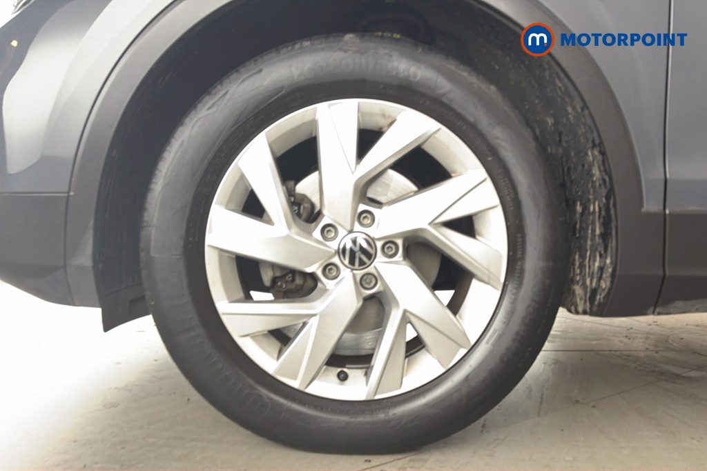Volkswagen Tiguan Life Automatic Petrol SUV - Stock Number (1660275) - 47th supplementary image