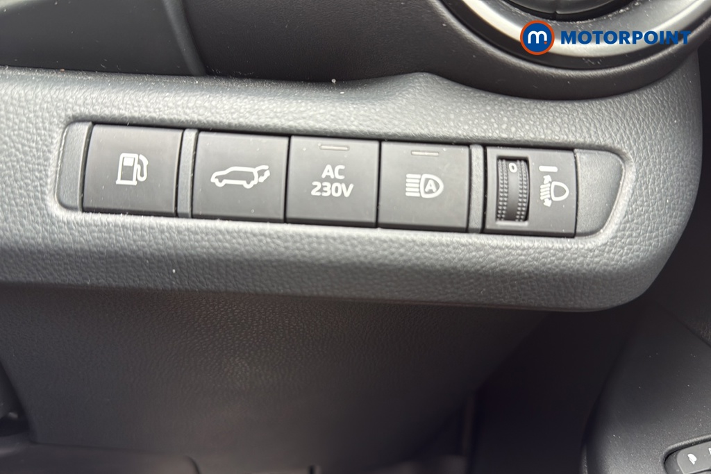Toyota C-Hr Design Automatic Petrol Plug-In Hybrid SUV - Stock Number (1660712) - 11th supplementary image