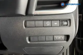 Nissan Qashqai Acenta Premium Manual Petrol SUV - Stock Number (1660957) - 11th supplementary image