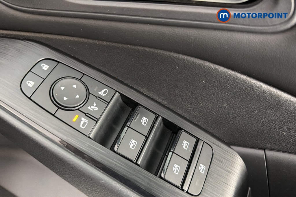 Nissan Qashqai Acenta Premium Manual Petrol SUV - Stock Number (1660957) - 19th supplementary image