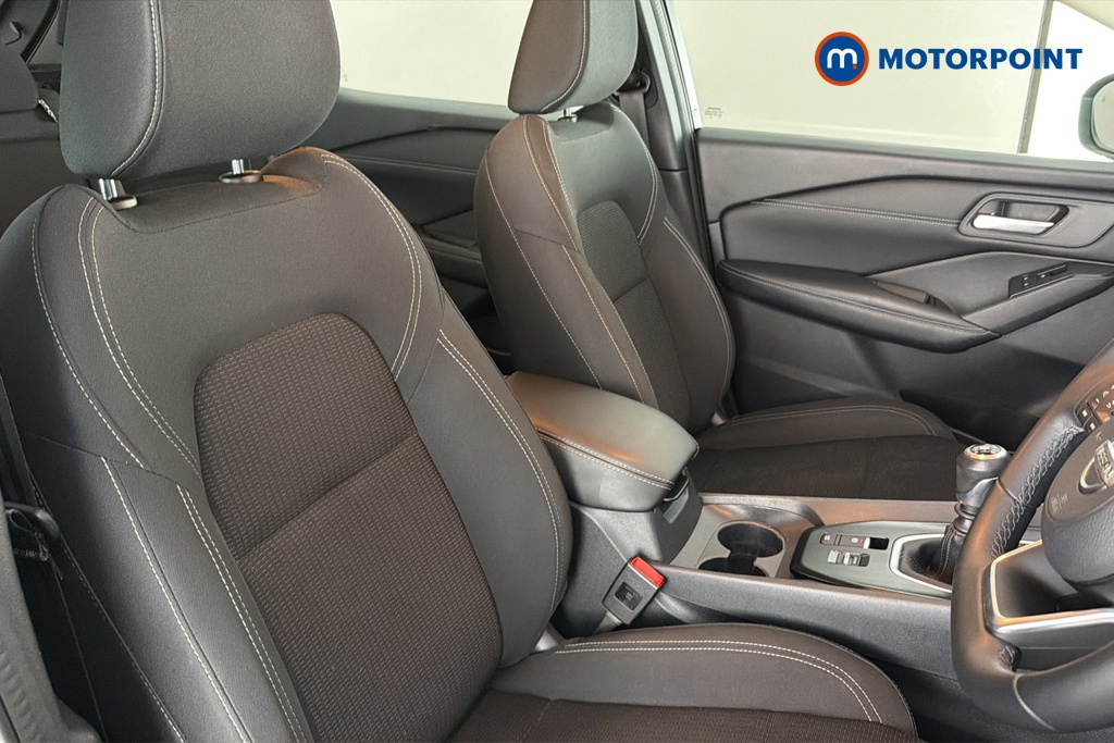 Nissan Qashqai Acenta Premium Manual Petrol SUV - Stock Number (1660957) - 22nd supplementary image