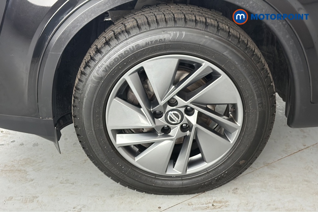 Nissan Qashqai Acenta Premium Manual Petrol SUV - Stock Number (1660957) - 44th supplementary image