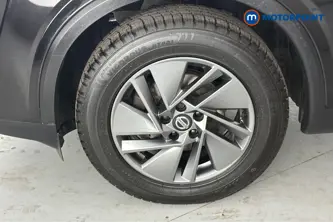 Nissan Qashqai Acenta Premium Manual Petrol SUV - Stock Number (1660957) - 44th supplementary image