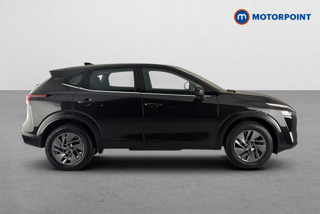 Nissan Qashqai Acenta Premium Manual Petrol SUV - Stock Number (1660957) - Passenger side