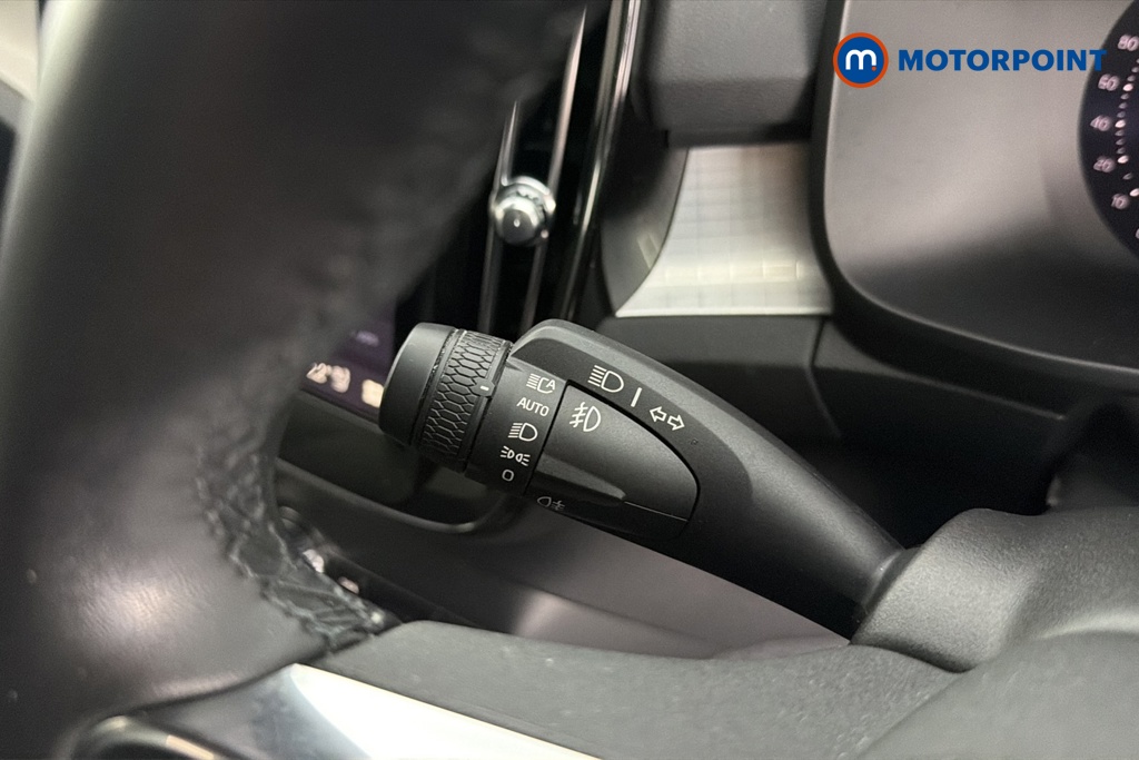 Volvo Xc40 Plus Automatic Petrol SUV - Stock Number (1661512) - 5th supplementary image