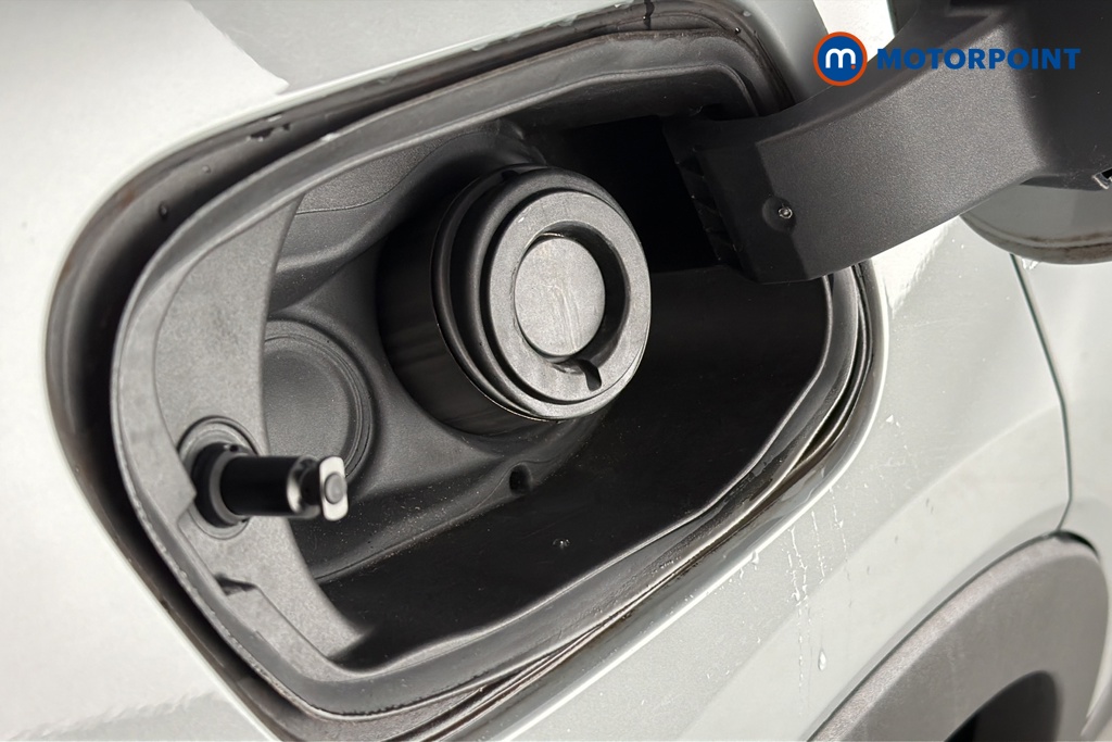 Volvo Xc40 Plus Automatic Petrol SUV - Stock Number (1661512) - 41st supplementary image