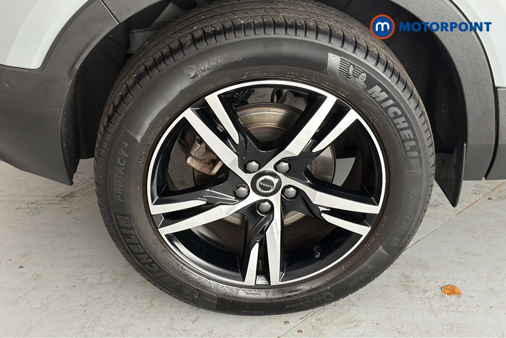 Volvo Xc40 Plus Automatic Petrol SUV - Stock Number (1661512) - 46th supplementary image