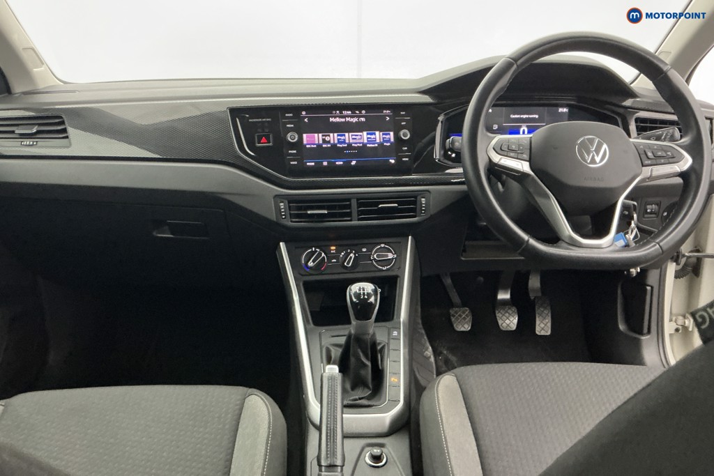 Volkswagen Polo Life Manual Petrol Hatchback - Stock Number (1661539) - 12th supplementary image