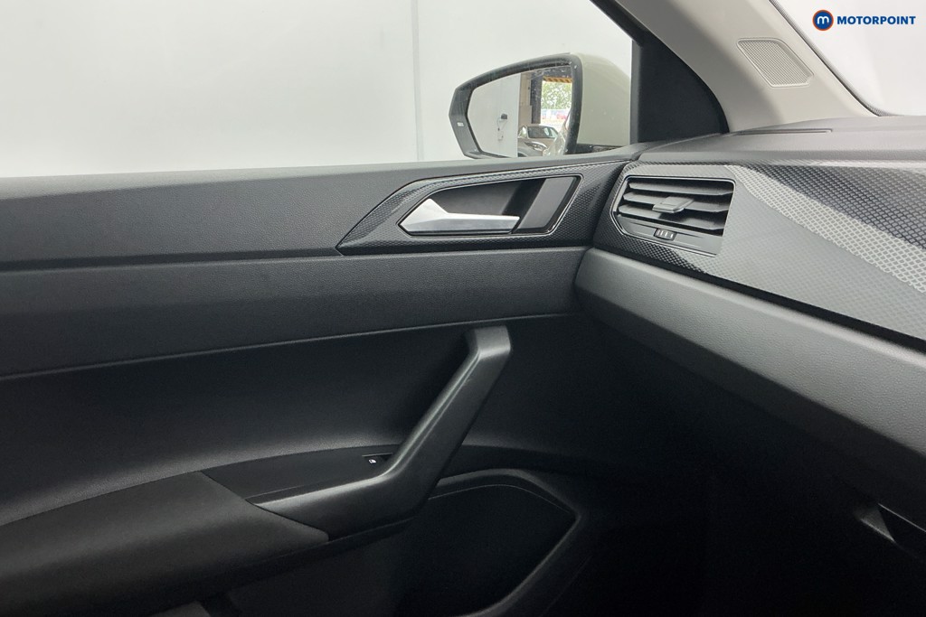 Volkswagen Polo Life Manual Petrol Hatchback - Stock Number (1661539) - 19th supplementary image