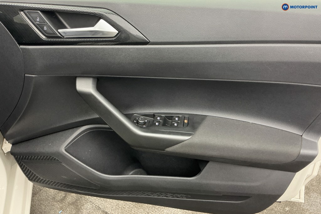 Volkswagen Polo Life Manual Petrol Hatchback - Stock Number (1661539) - 24th supplementary image
