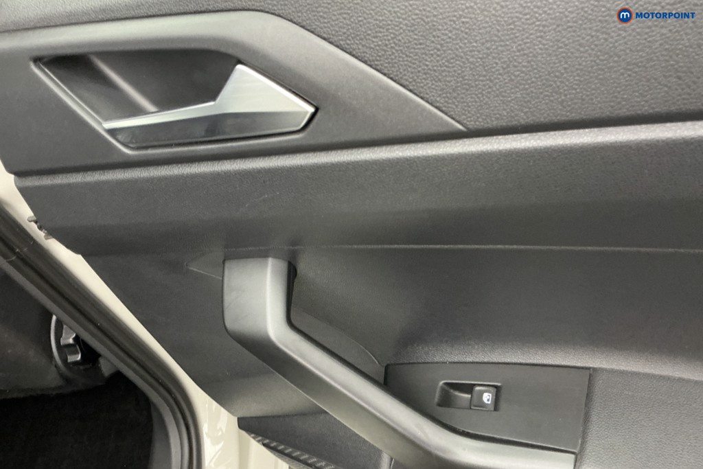 Volkswagen Polo Life Manual Petrol Hatchback - Stock Number (1661539) - 27th supplementary image