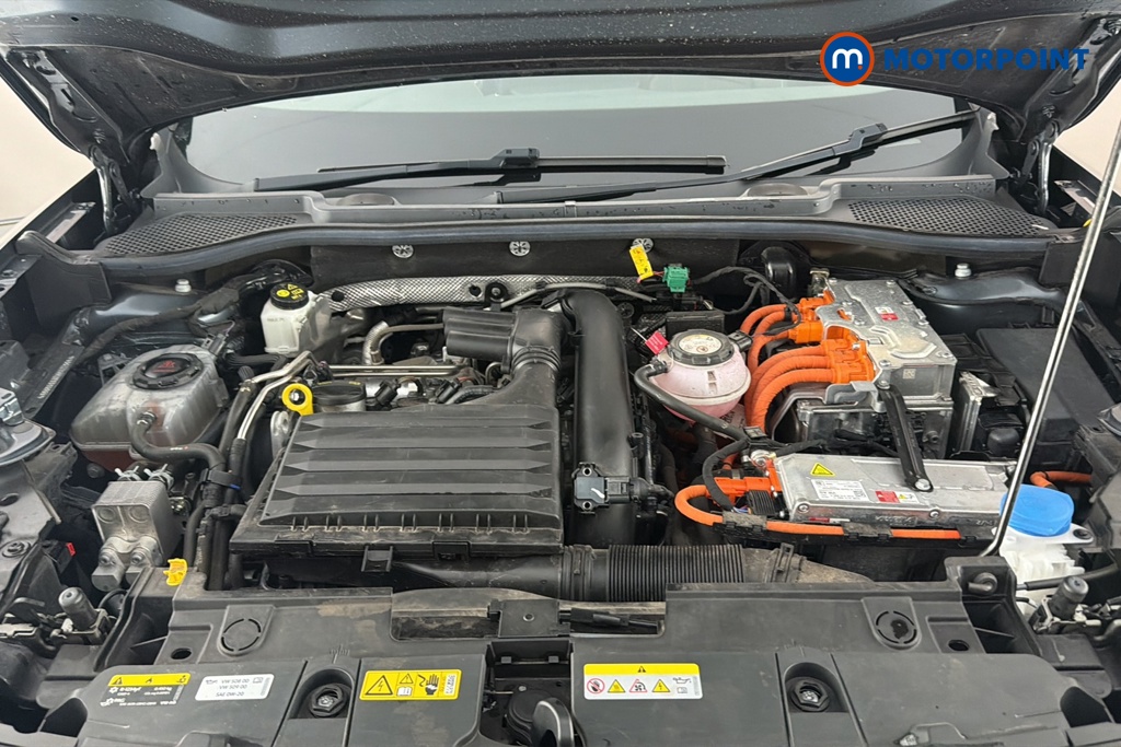 Cupra Formentor VZ2 Automatic Petrol Plug-In Hybrid SUV - Stock Number (1662704) - 48th supplementary image