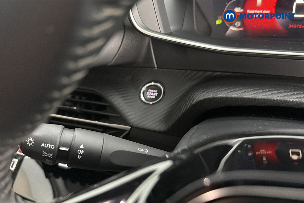 Peugeot 2008 Allure Premium-Plus Manual Petrol SUV - Stock Number (1599558) - 5th supplementary image