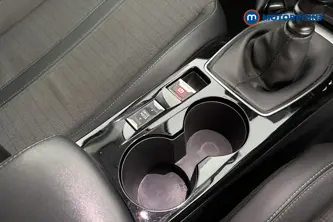 Peugeot 2008 Allure Premium-Plus Manual Petrol SUV - Stock Number (1599558) - 16th supplementary image