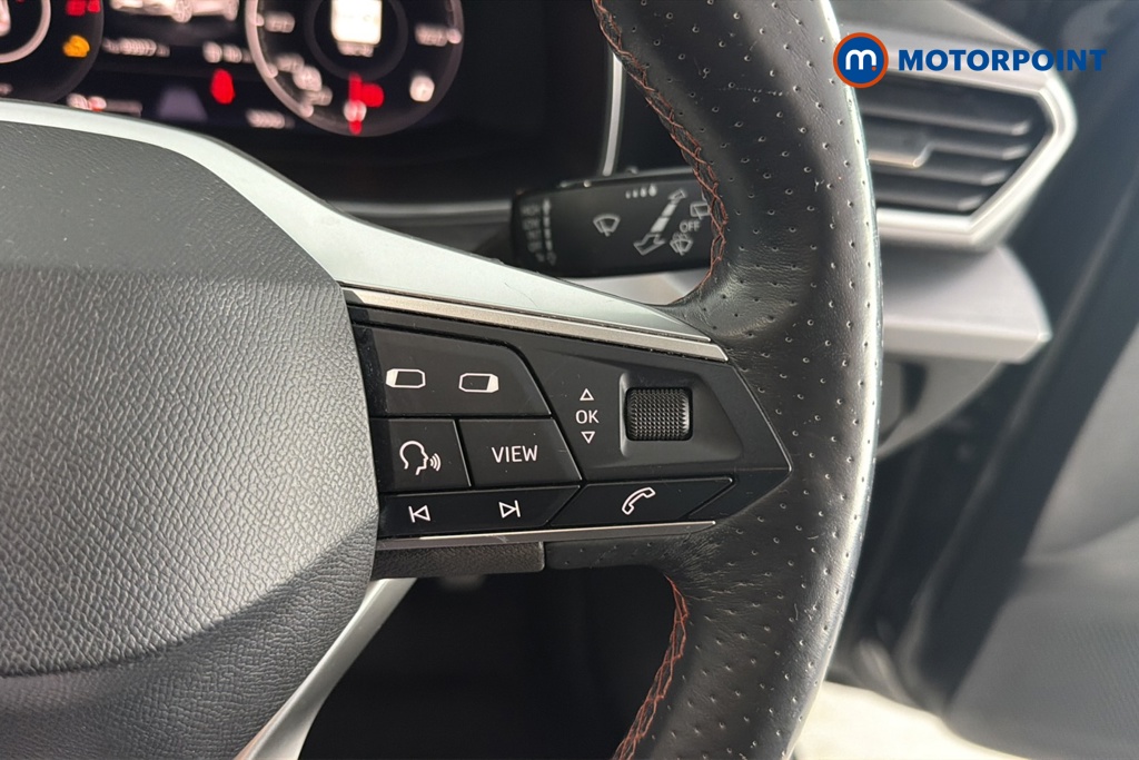 Seat Leon FR Manual Petrol Hatchback - Stock Number (1649369) - 3rd supplementary image