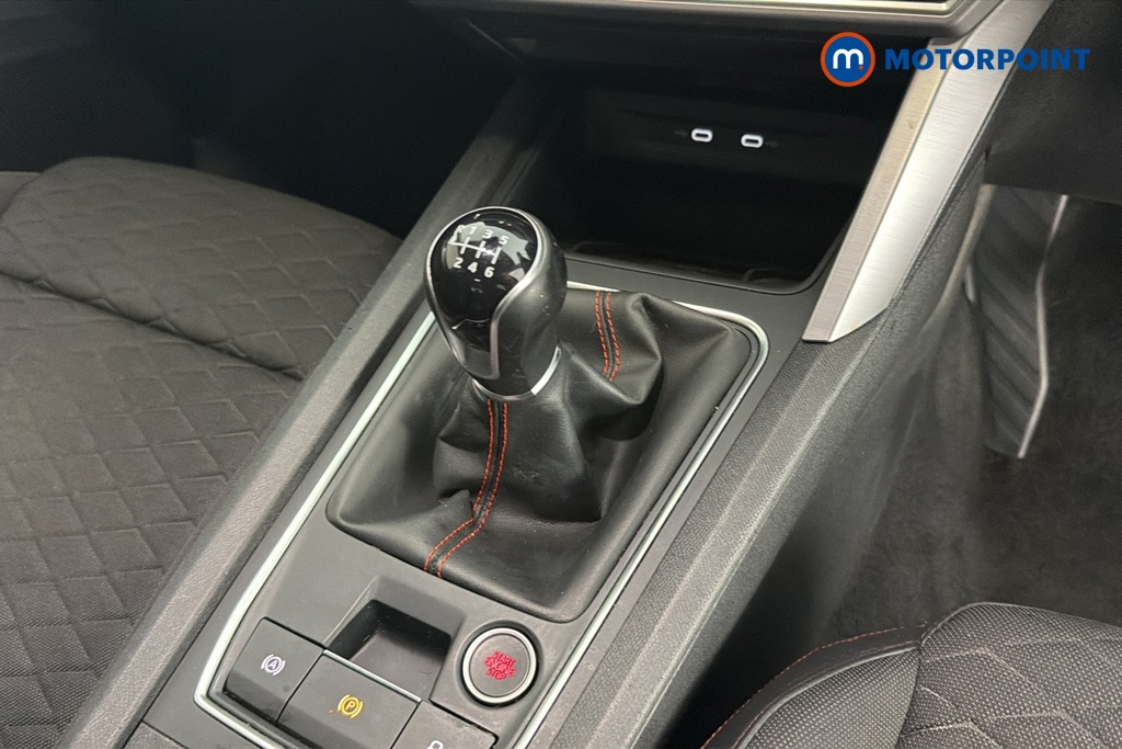 Seat Leon FR Manual Petrol Hatchback - Stock Number (1649369) - 15th supplementary image