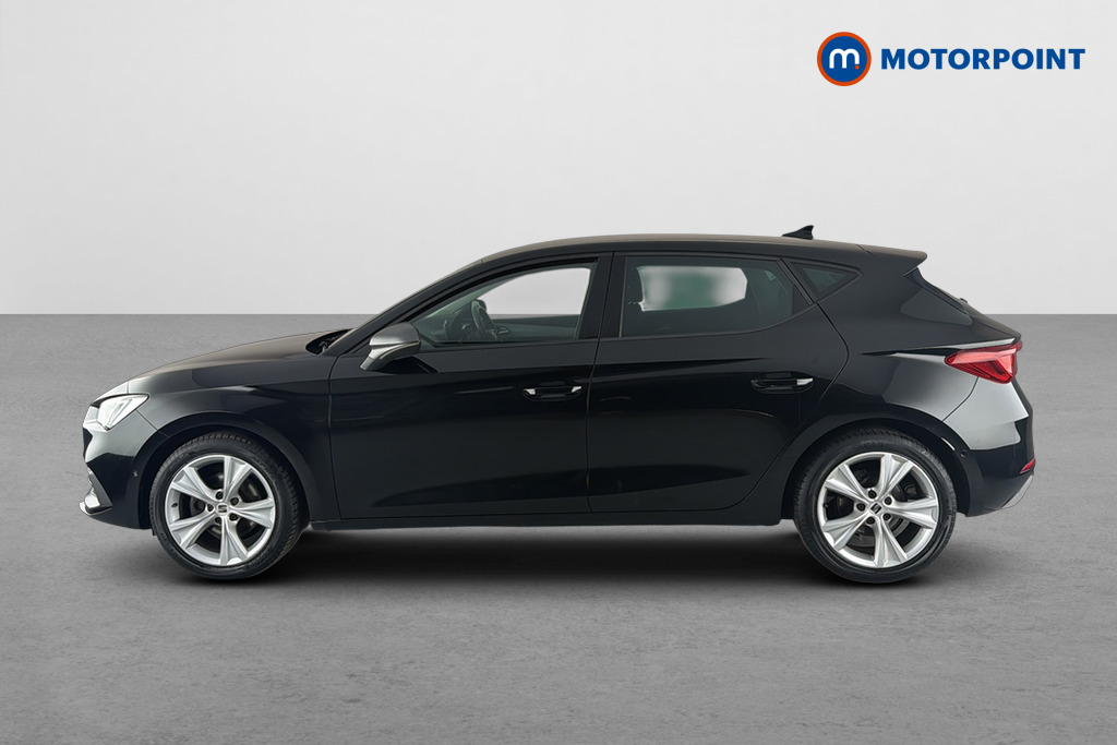 Seat Leon FR Manual Petrol Hatchback - Stock Number (1649369) - Drivers side