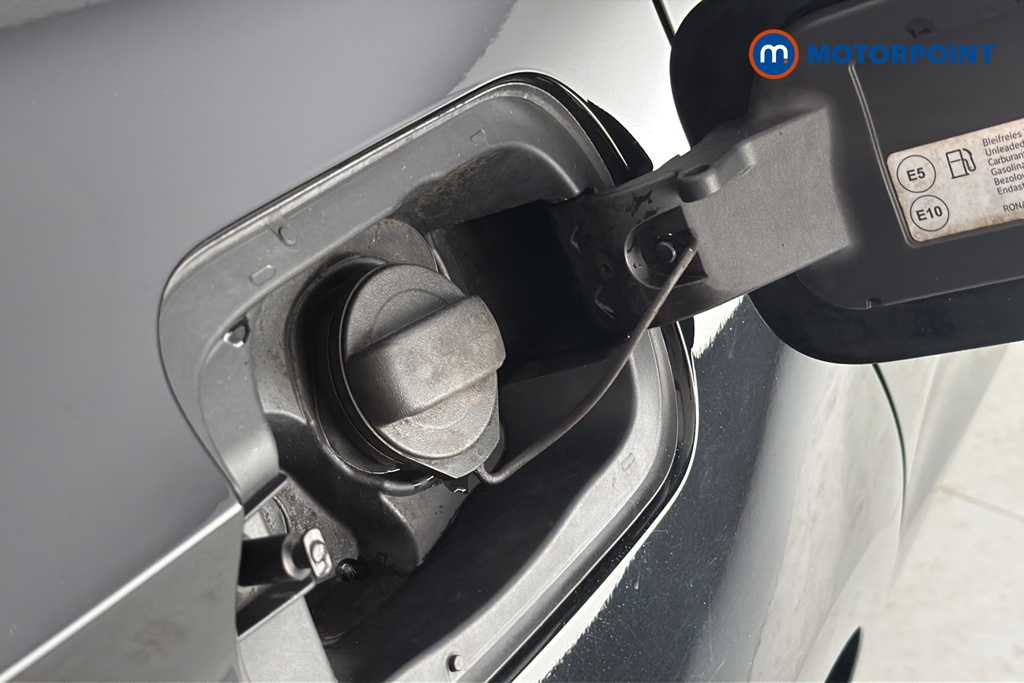 Seat Leon FR Manual Petrol Hatchback - Stock Number (1649369) - 41st supplementary image