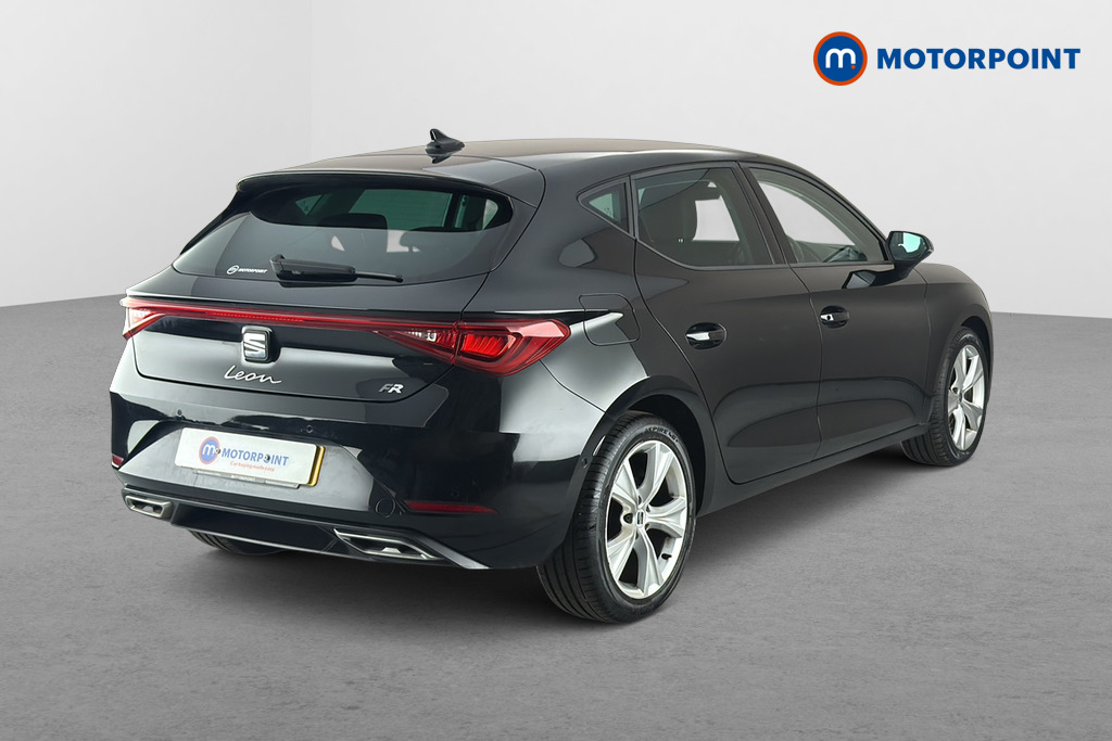 Seat Leon FR Manual Petrol Hatchback - Stock Number (1649369) - Passenger side rear corner