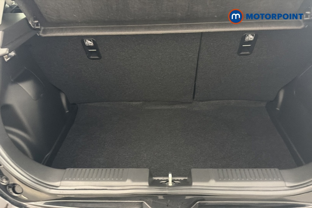 Suzuki Swift Motion Manual Petrol Hatchback - Stock Number (1650590) - 30th supplementary image