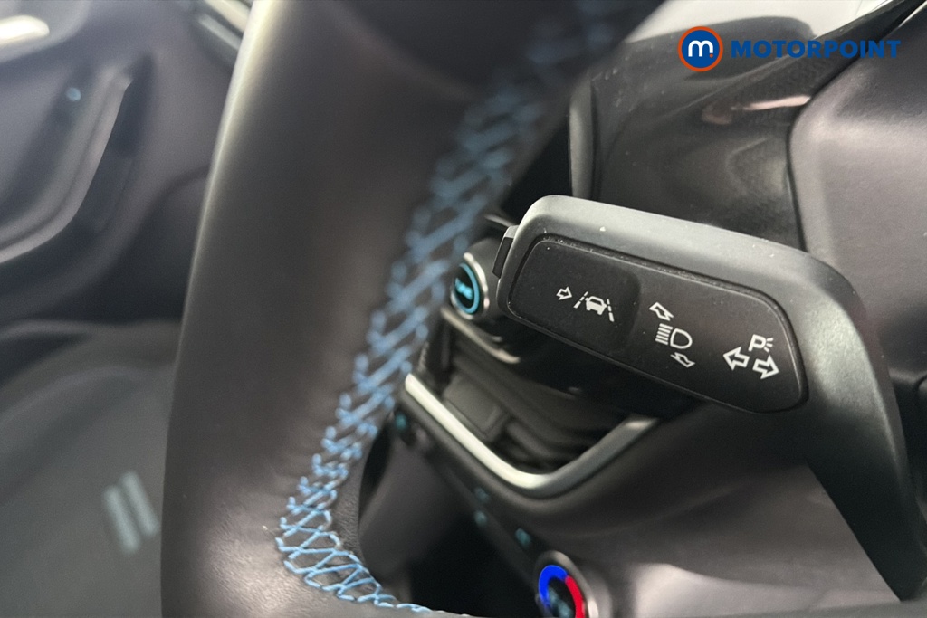 Ford Fiesta Active Manual Petrol Hatchback - Stock Number (1658751) - 5th supplementary image