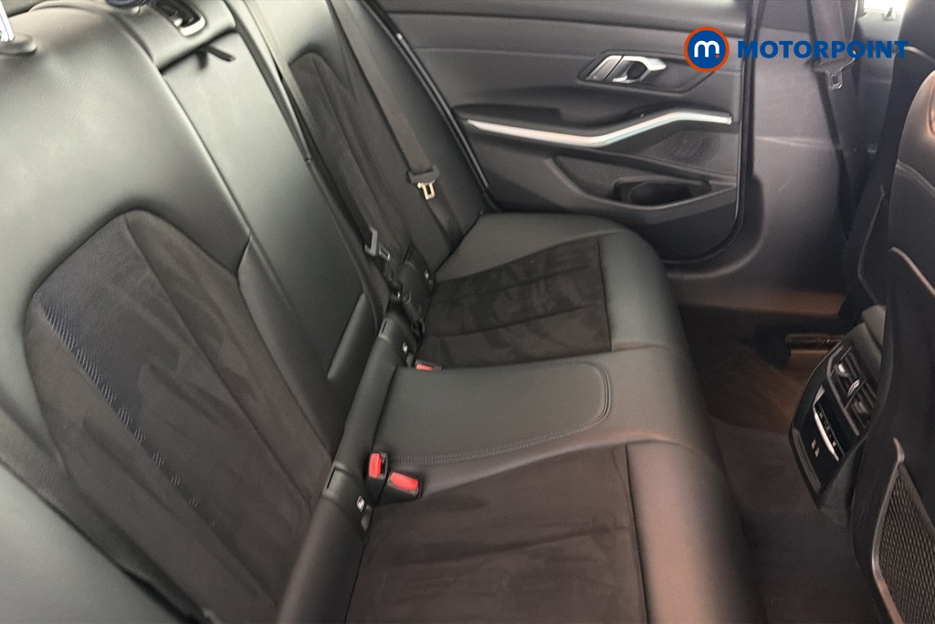 BMW 3 Series M Sport Automatic Petrol Plug-In Hybrid Saloon - Stock Number (1659687) - 25th supplementary image