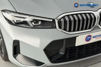 BMW 3 Series M Sport Automatic Petrol Plug-In Hybrid Saloon - Stock Number (1659687) - 38th supplementary image