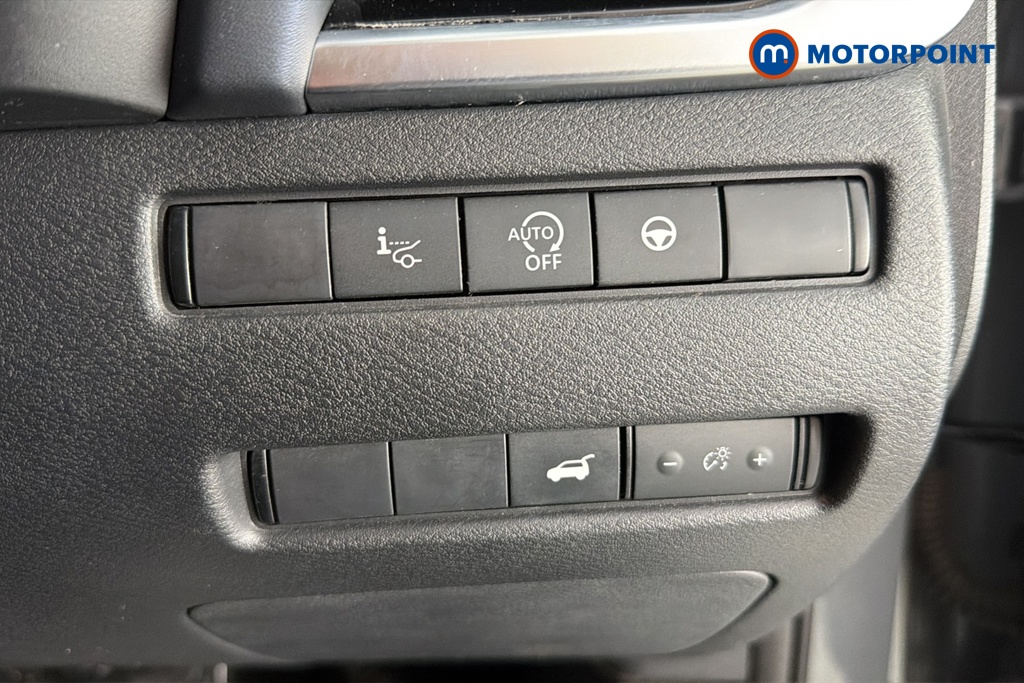 Nissan Qashqai Tekna Manual Petrol SUV - Stock Number (1660196) - 11th supplementary image