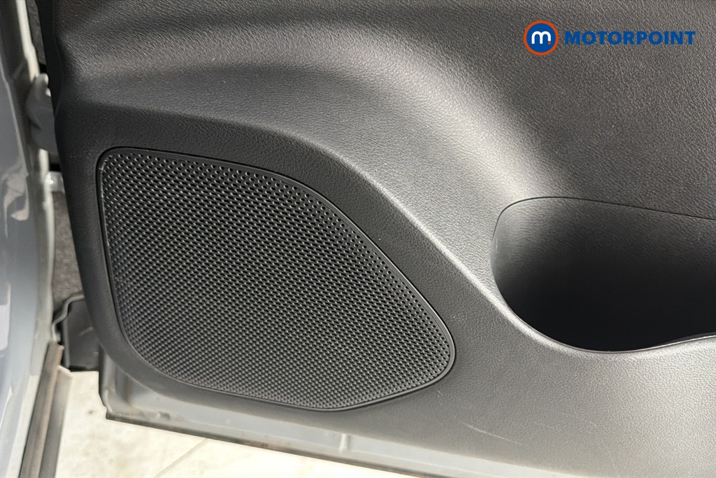 Nissan Qashqai Tekna Manual Petrol SUV - Stock Number (1660196) - 21st supplementary image