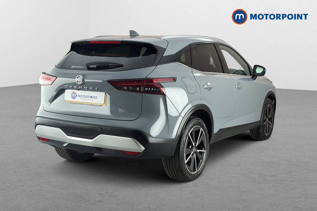 Nissan Qashqai Tekna Manual Petrol SUV - Stock Number (1660196) - Passenger side rear corner
