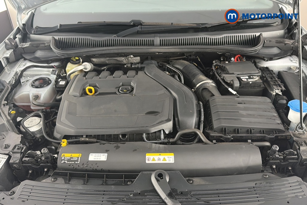 Volkswagen Taigo R-Line Automatic Petrol SUV - Stock Number (1662690) - 48th supplementary image