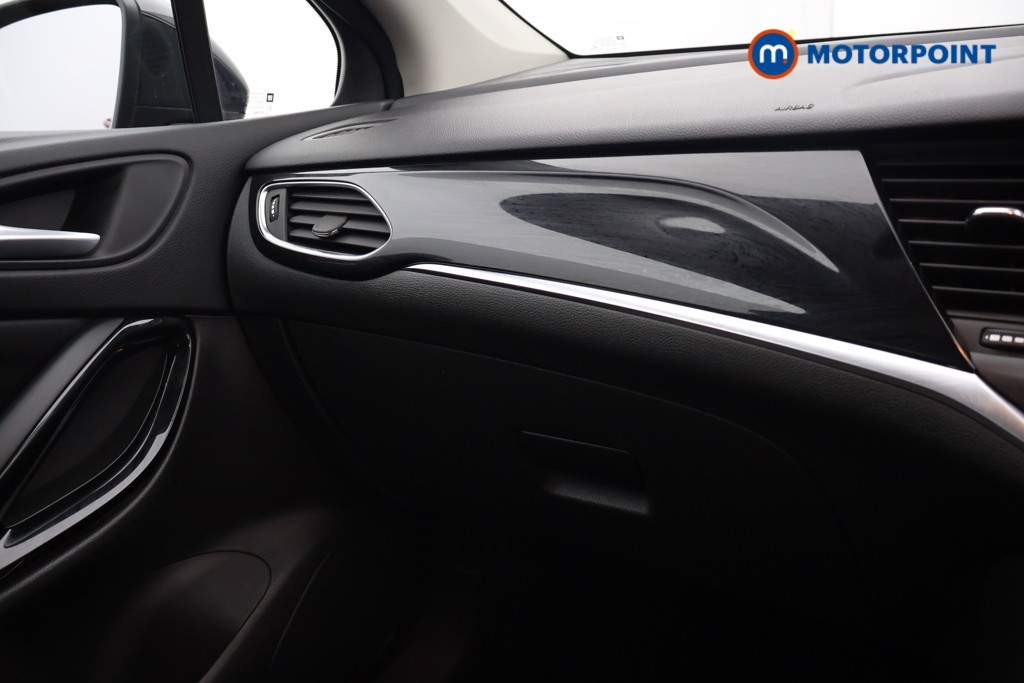 Vauxhall Astra Griffin Edition Manual Petrol Hatchback - Stock Number (1615991) - 8th supplementary image