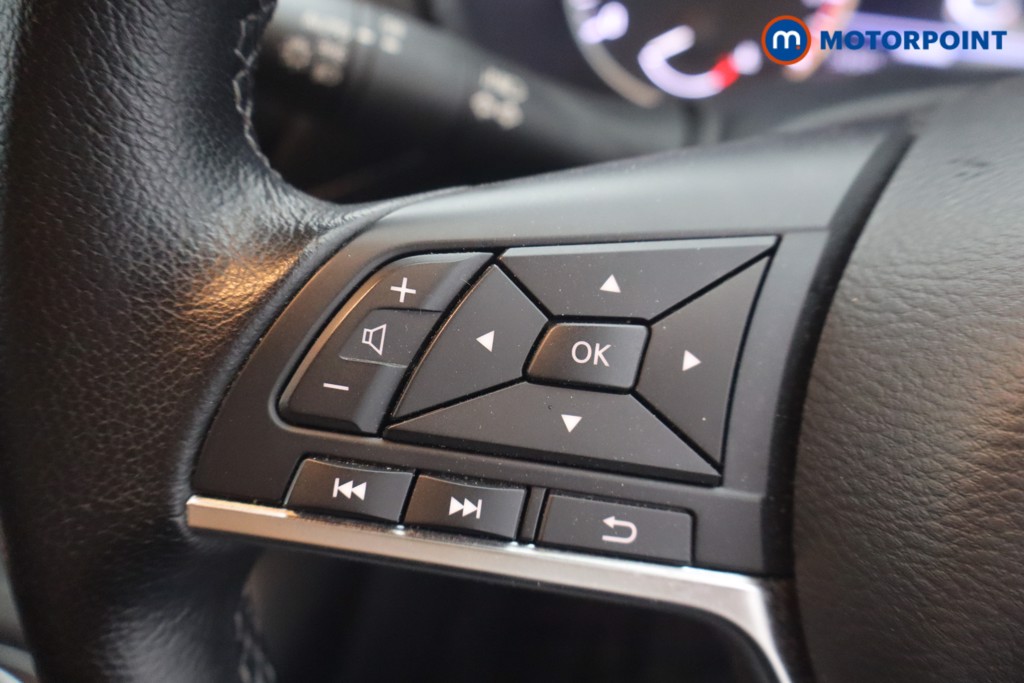 Nissan Juke N-Connecta Manual Petrol SUV - Stock Number (1642332) - 6th supplementary image